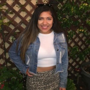 Meet your Posher, Briana